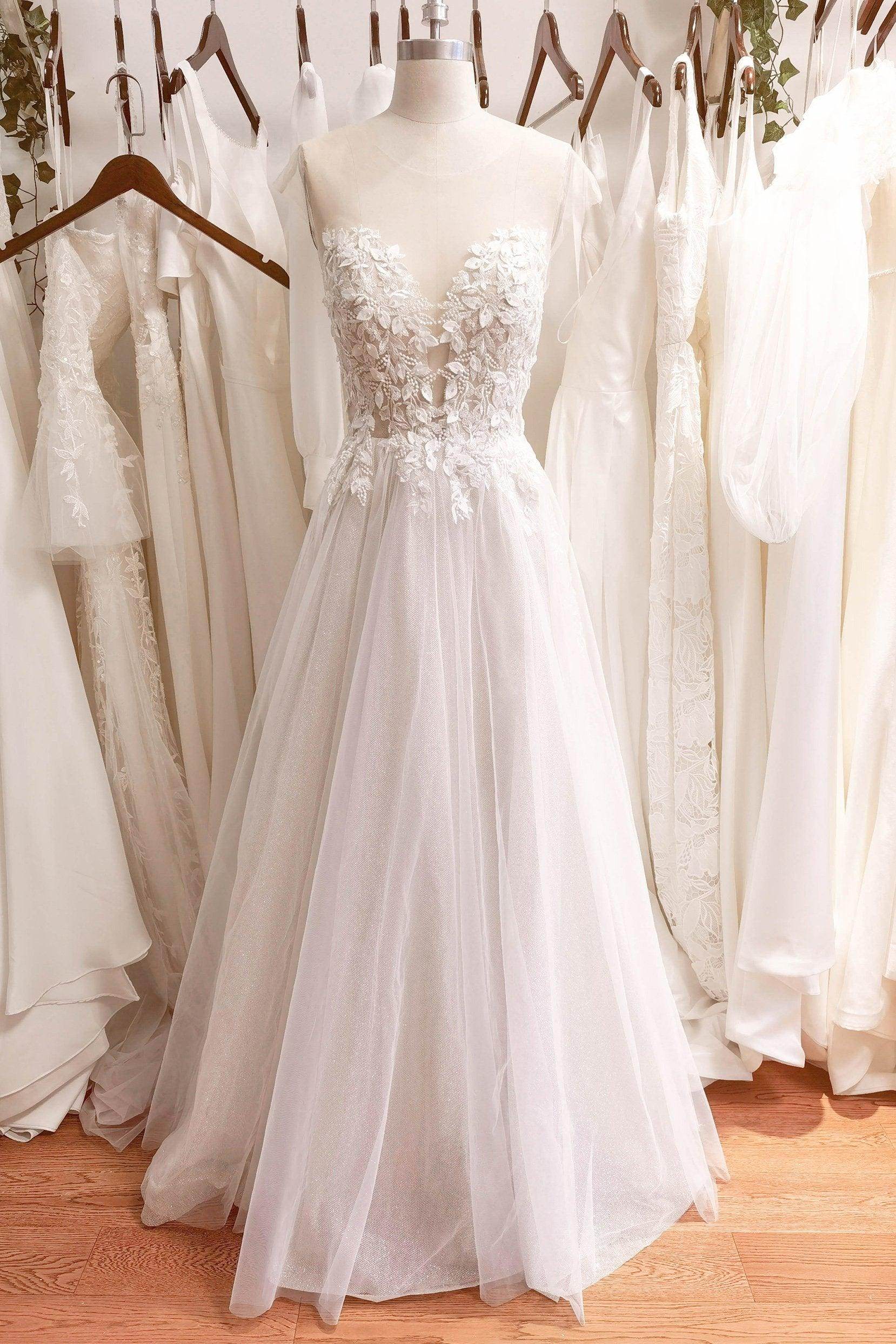 A-Line Sweep-Brush Train Lace Tulle Wedding Dress CW3109 - COCOMELODY